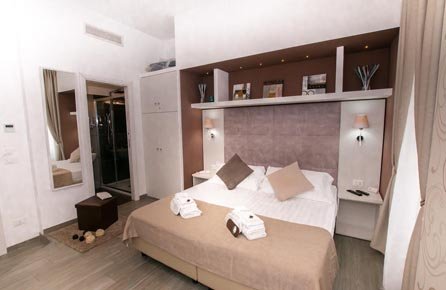 romantic hotels Rome, Elenoire Rooms & Suite Rome