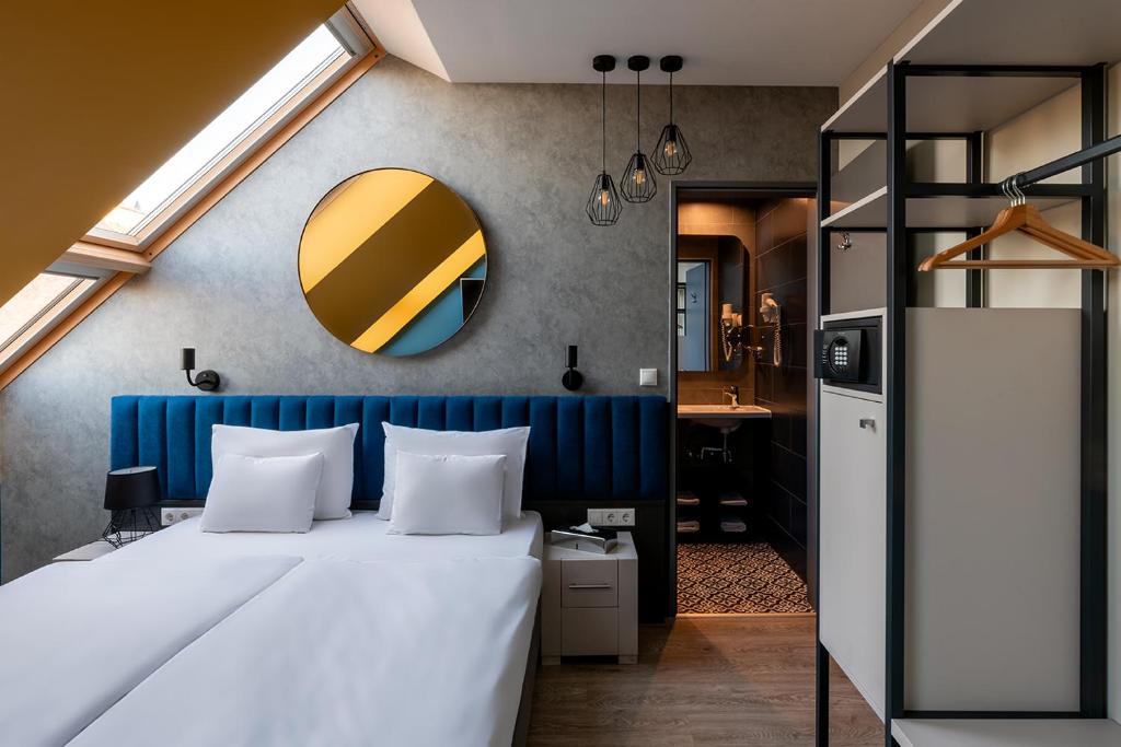 alta moda fashion hotel romantic hotel budapest room
